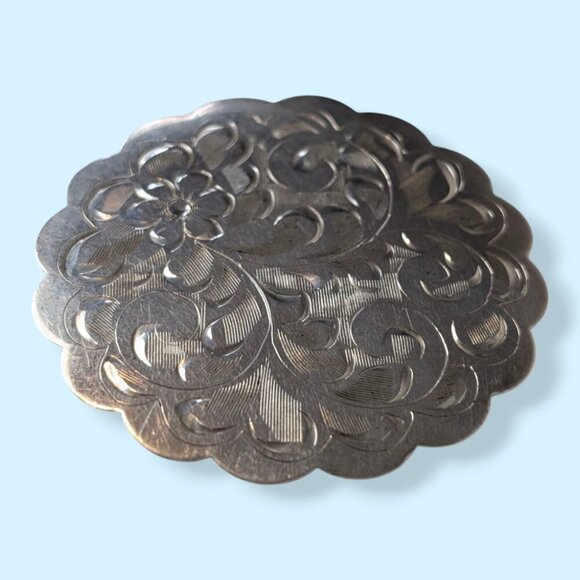 🍁Vintage Forstner Sterling Etched Brooch - Picture 3 of 8
